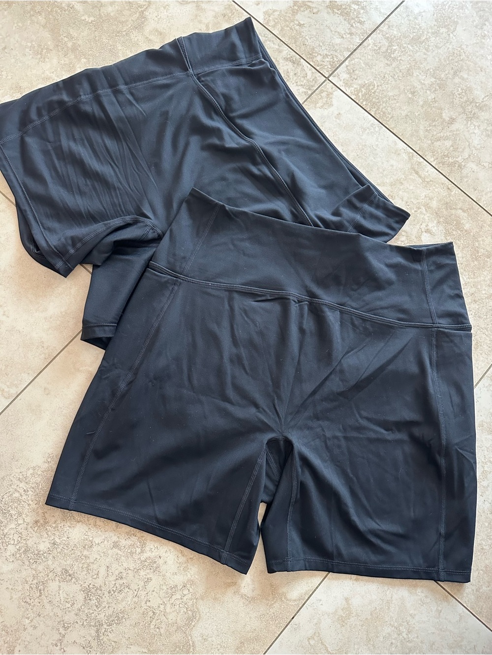 Biker shorts with pockets